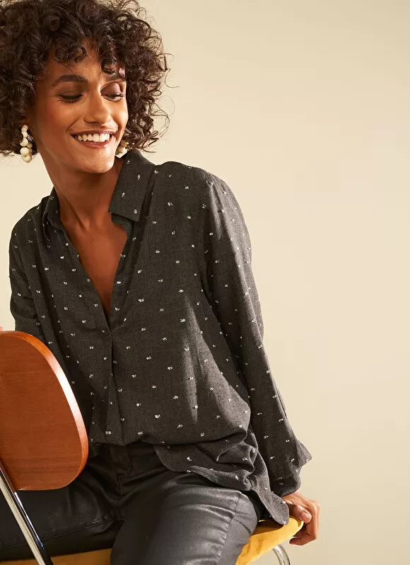 Shop Sud Express Blouse A Col V Et Plumetis Lurex Gris Tarano