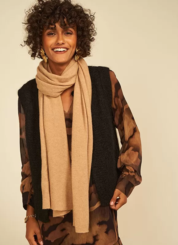 Shop Sud Express Echarpe En Cachemire Camel Elise