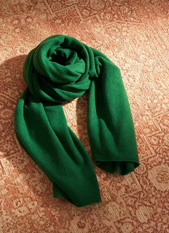 Shop Sud Express Echarpe En Cachemire Green Elise