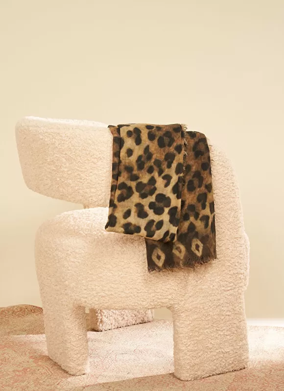 Shop Sud Express Foulard Imprime Kaki Elif