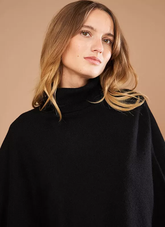 Flash Sale Sud Express Poncho Asymetrique En Cachemire Noir Presta