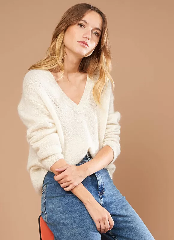 Best Sale Sud Express Pull A Col V En Mohair Ecru Mannakayx
