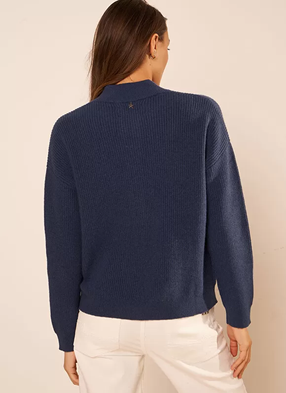 Shop Sud Express Pull A Cotes Et Col Montant Indigo Macaron