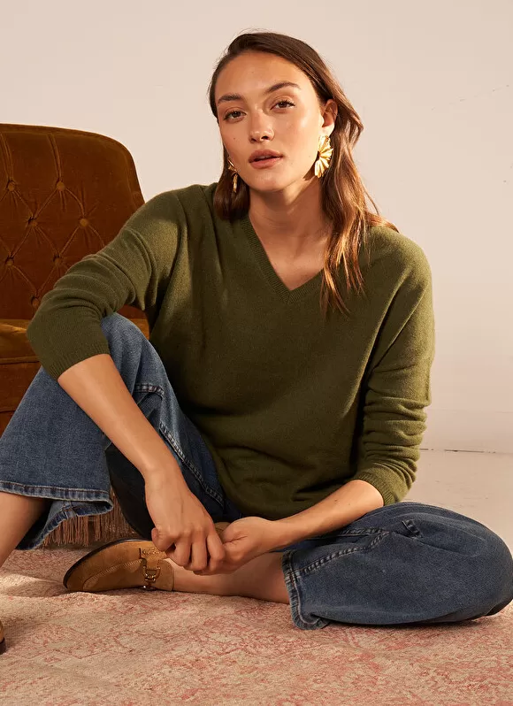 New Sud Express Pull Au Volume Oversize Et A Manches Longues Pres Du Corps Kaki Monjoe