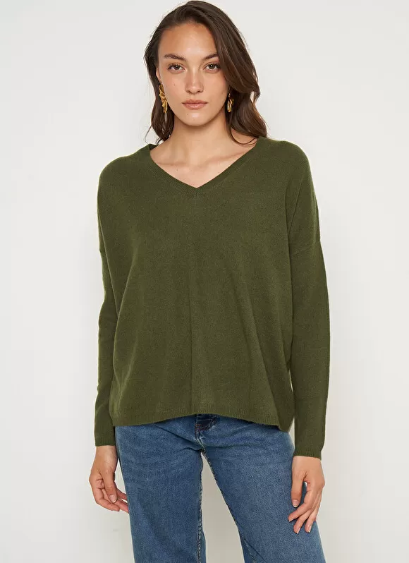 New Sud Express Pull Au Volume Oversize Et A Manches Longues Pres Du Corps Kaki Monjoe