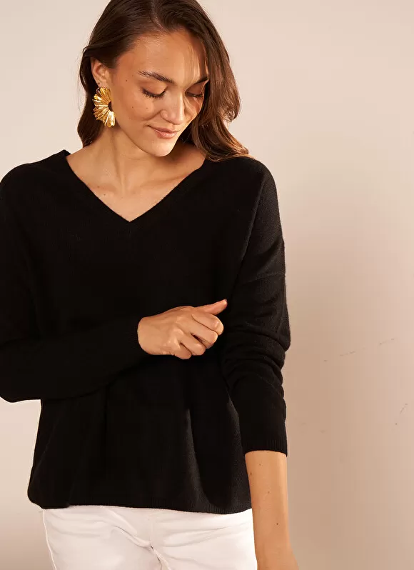 Discount Sud Express Pull Au Volume Oversize Et A Manches Longues Pres Du Corps Noir Monjoe