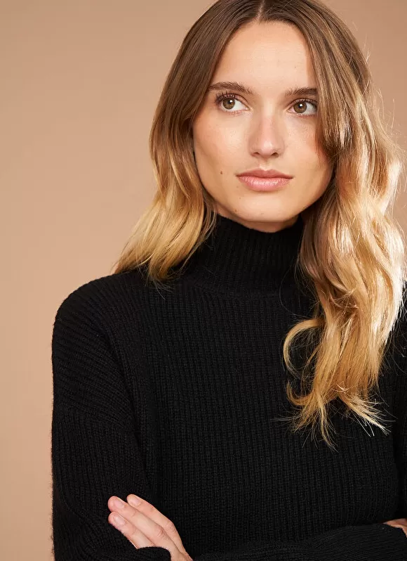 Cheap Sud Express Pull Col Montant A Cotes, Volume Large Noir Maemi