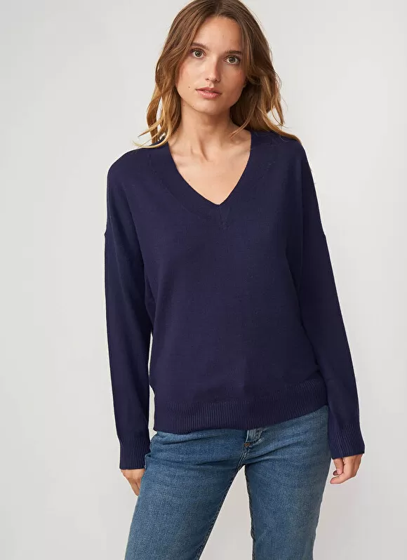 Flash Sale Sud Express Pull Col V A Maille Douce Marine Marseillan