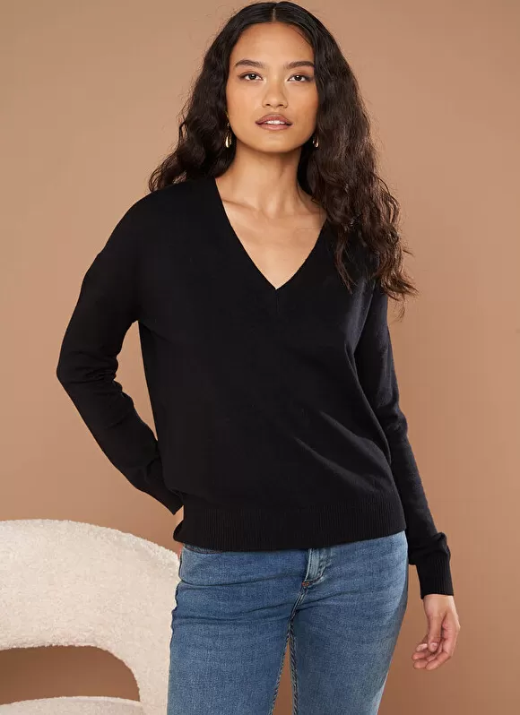 New Sud Express Pull Col V A Maille Douce Noir Marseillan