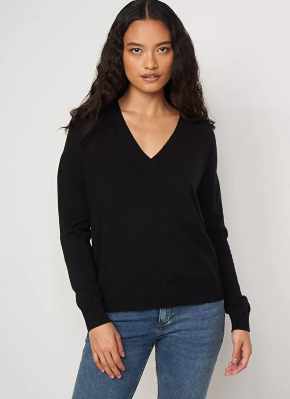 New Sud Express Pull Col V A Maille Douce Noir Marseillan