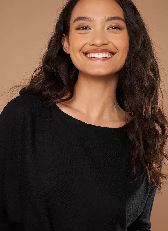 Best Sale Sud Express Pull Court A Col Bateau Noir Moanae